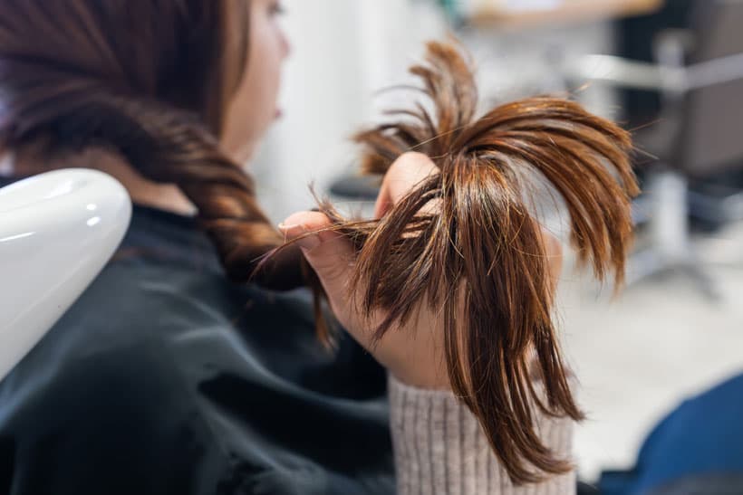 Tratamiento para pelo encrespado en Nigrán